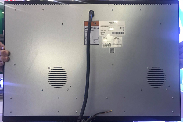 thân bếp từ munchen