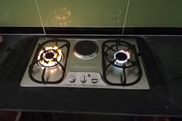 bếp gas kết hợp điện inox